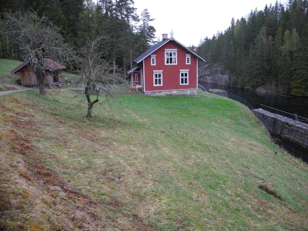 Vrangfoss Slusevokterbolig Funnemark Exterior foto